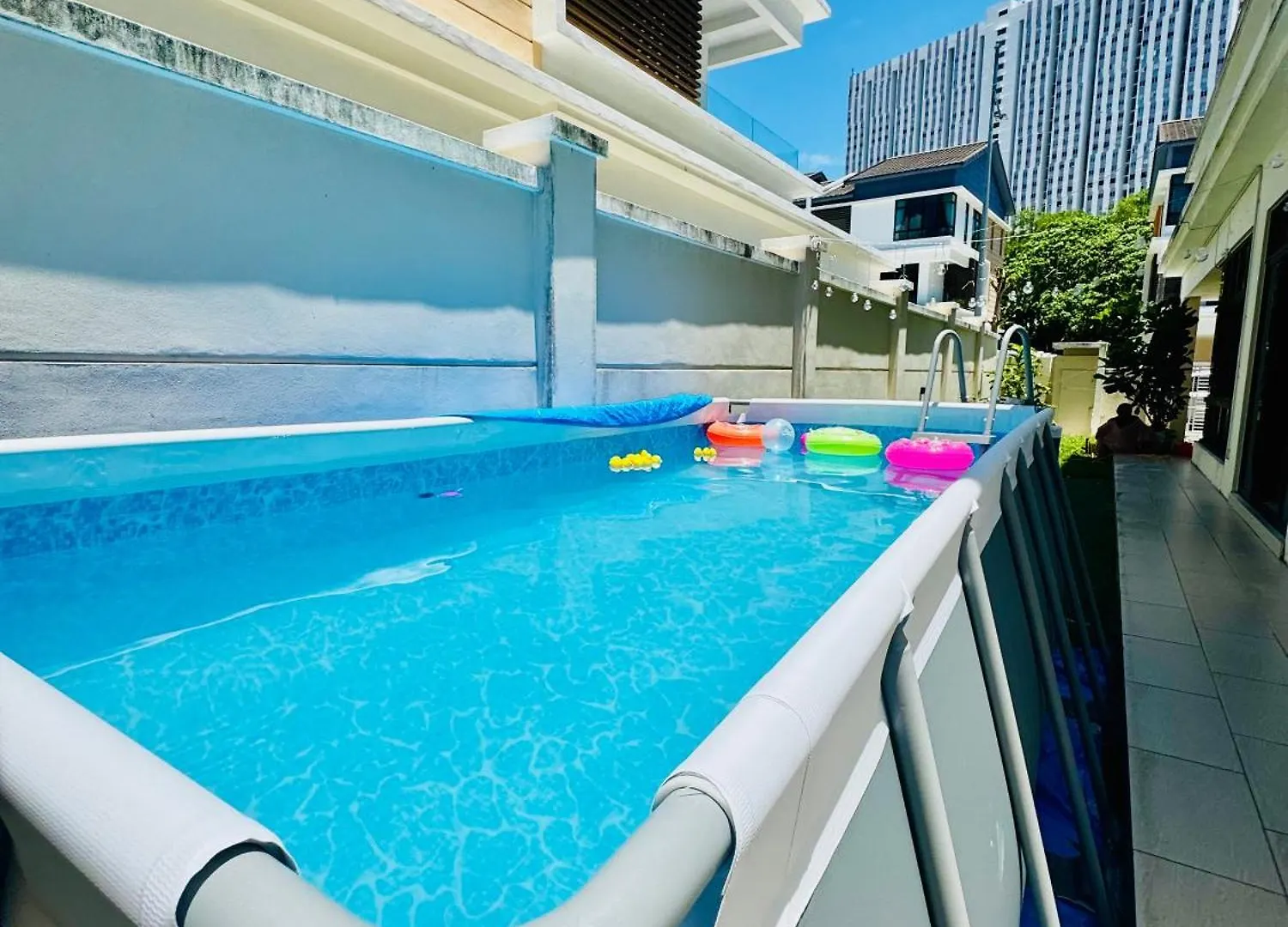 Opulent Villa For 20Pax Bbq, Steps To Beach Market Batu Ferringhi