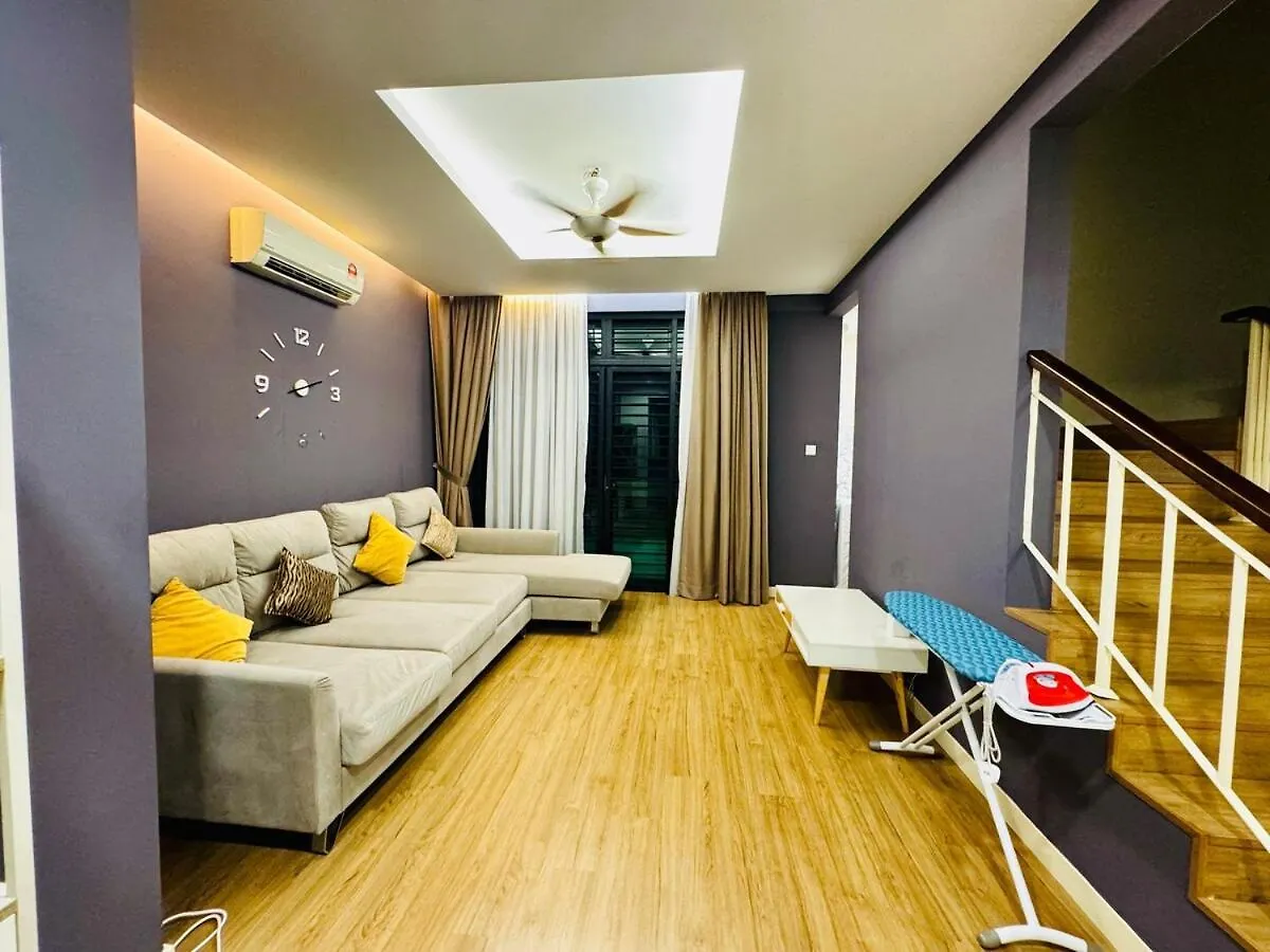 Opulent Villa For 20Pax Bbq, Steps To Beach Market Batu Feringgi Malaysia