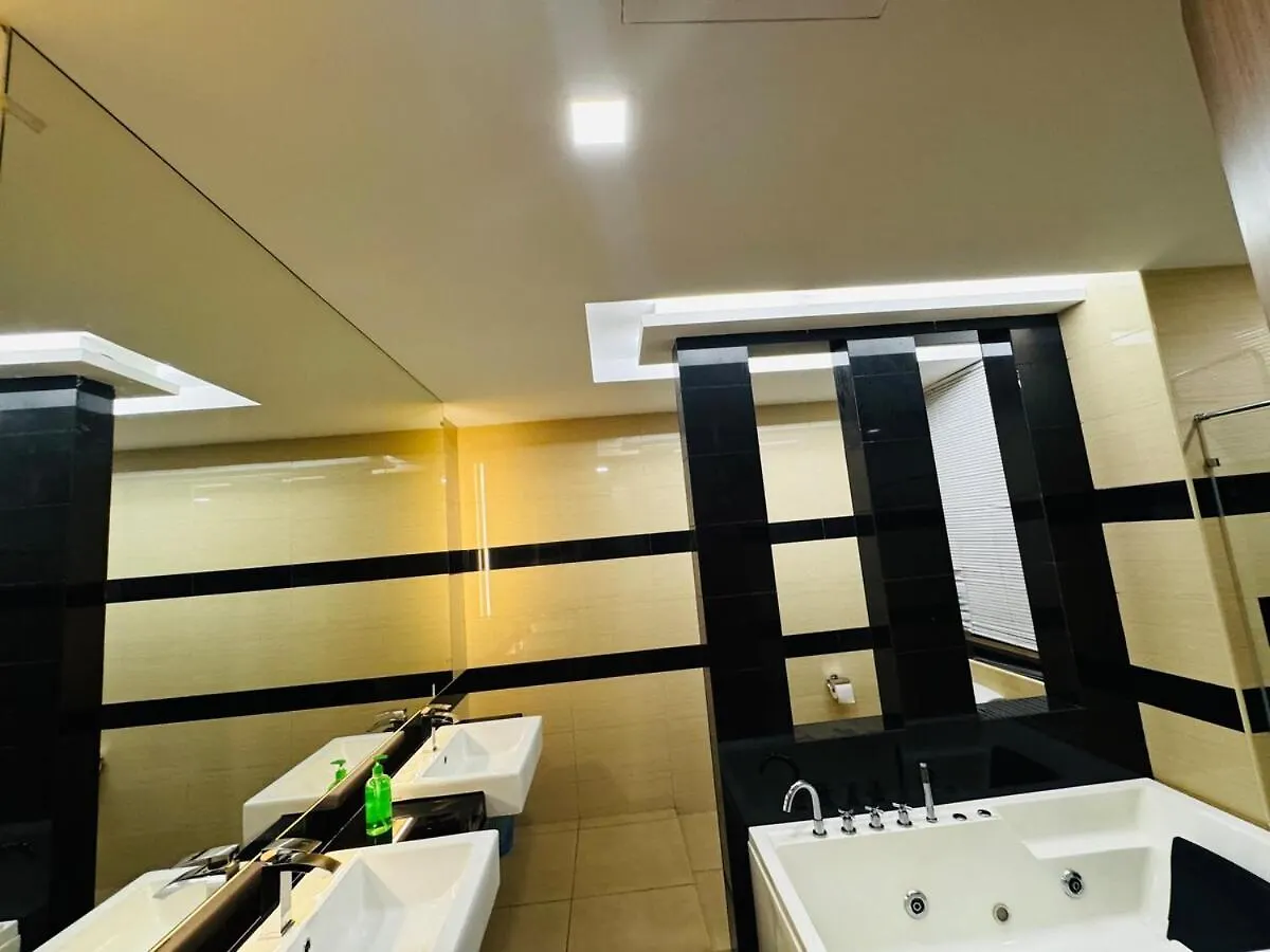 Opulent Villa For 20Pax Bbq, Steps To Beach Market Batu Feringgi 0*,