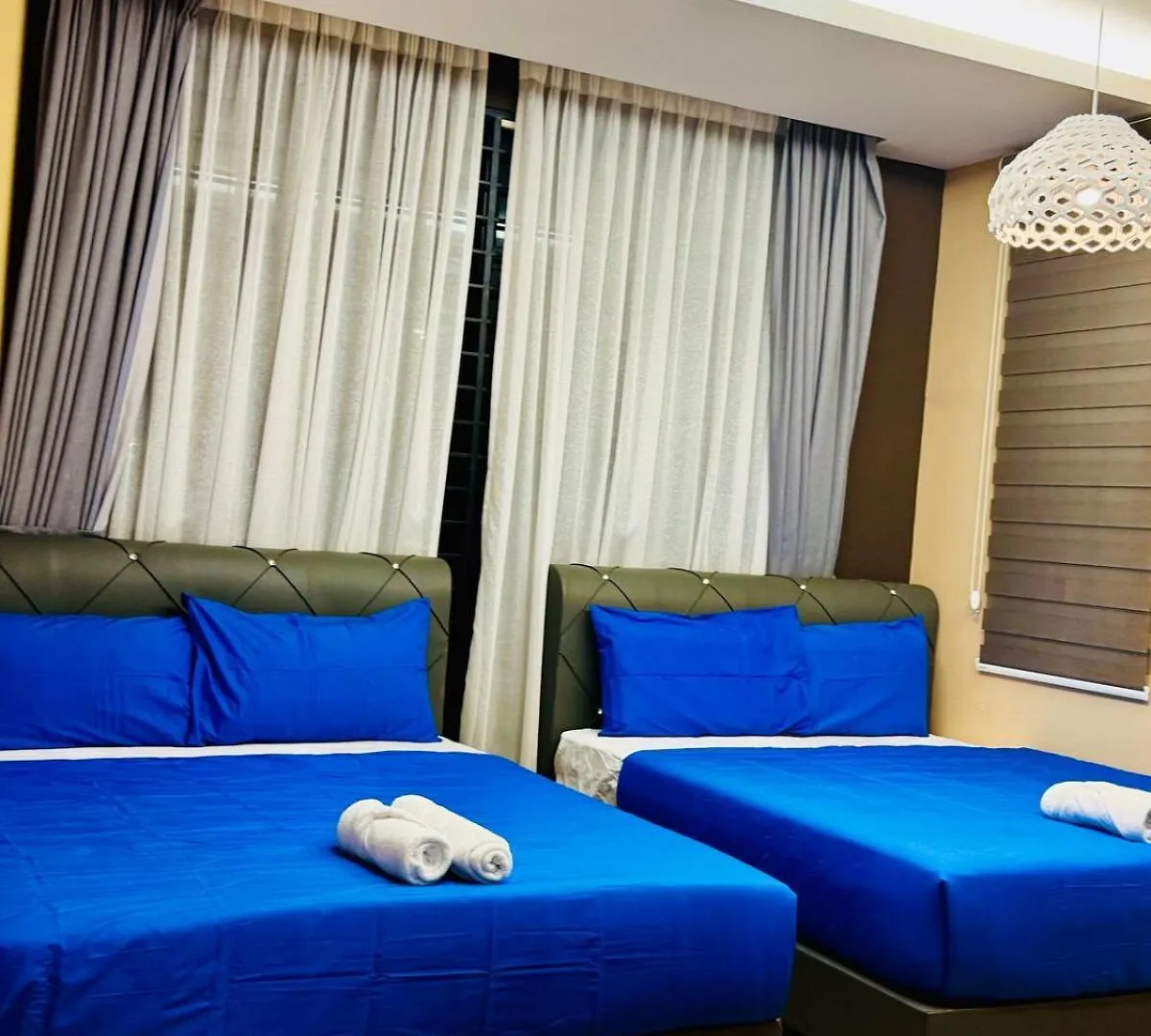 Opulent Villa For 20Pax Bbq, Steps To Beach Market Batu Feringgi Malaysia
