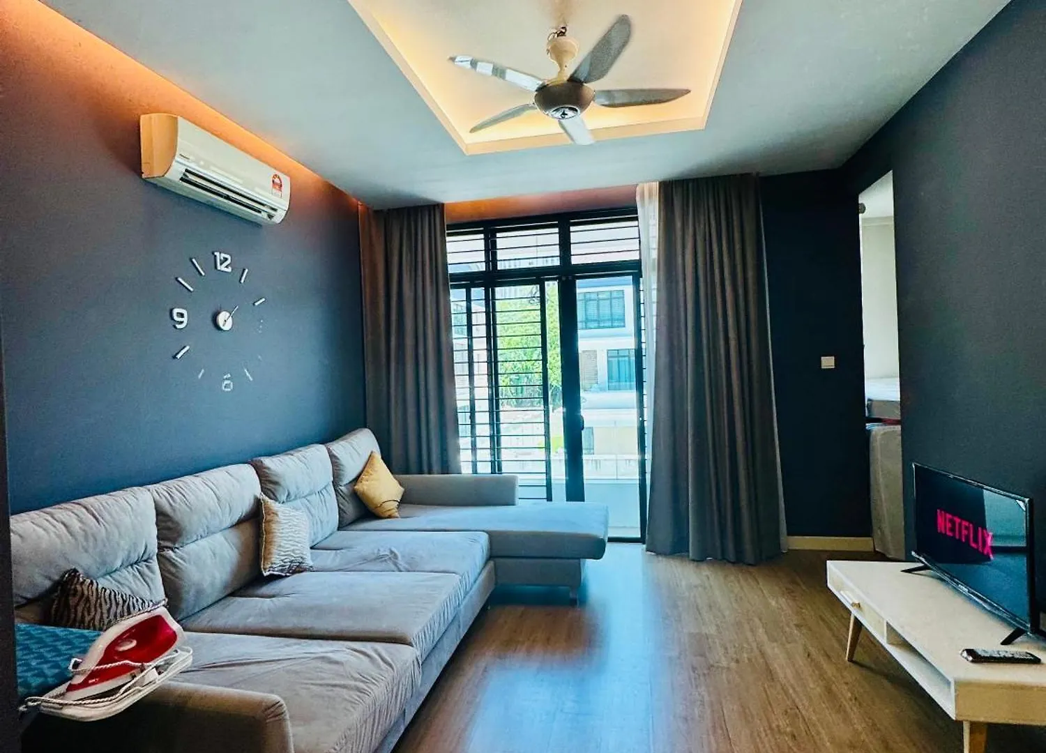 Opulent Villa For 20Pax Bbq, Steps To Beach Market Batu Feringgi Malaysia